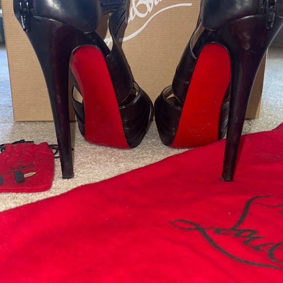 CHRISTIAN LOUBOUTIN Bandra 140 Napa Black Leather Peep Toe Pump Sz 40 - Picture 9 of 16